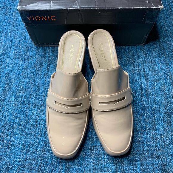 Vionic Plaza Annabel Patent Leather Slip On Heeled Mules in Sand - Picture 2 of 8